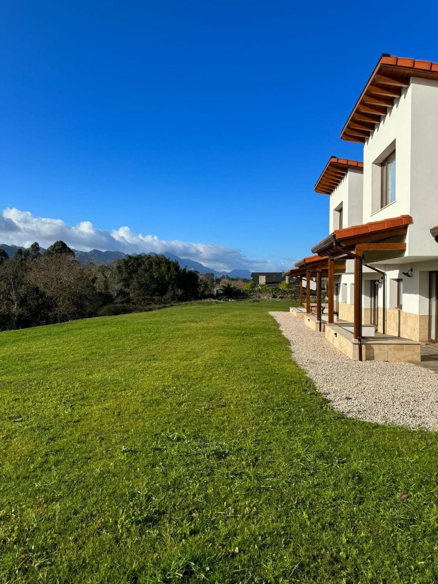 Terradeva Apartamentos Colombres Luaran gambar